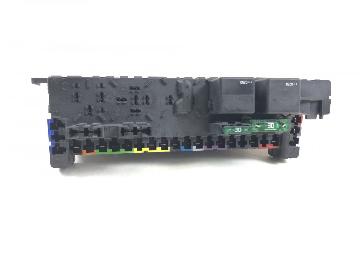 05045139 05045135 05045131 Fuse box MERCEDES-BENZ SL-CLASS (R230) (2001-2012)
