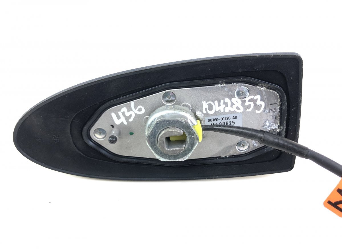8676030220A0 Aerial LEXUS GS IV (2011-2020)