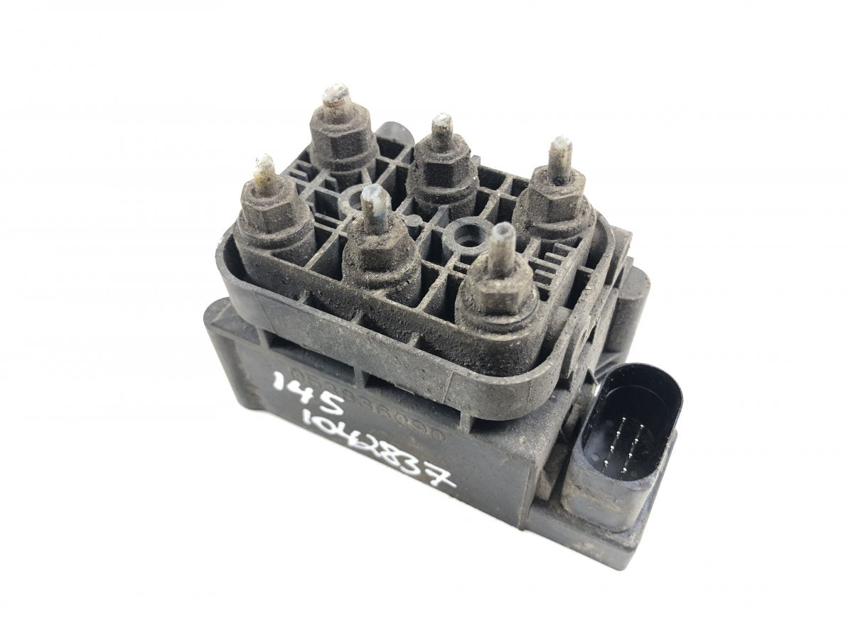 A2123200358 Air suspension valve block MERCEDES-BENZ S-CLASS (W221) (2005-2013)
