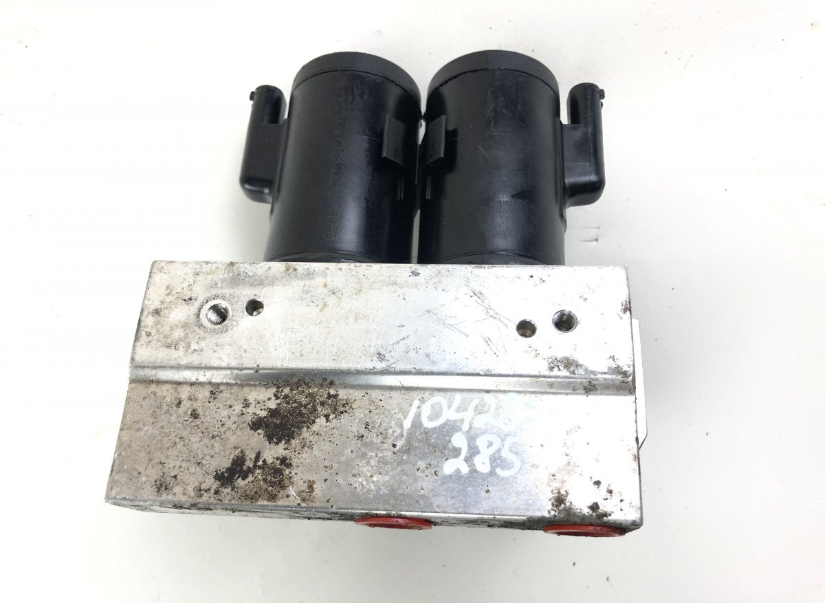 A2203200358 A2203201258 Air suspension / self-levelling suspension, other MERCEDES-BENZ SL-CLASS (R230) (2001-2012)