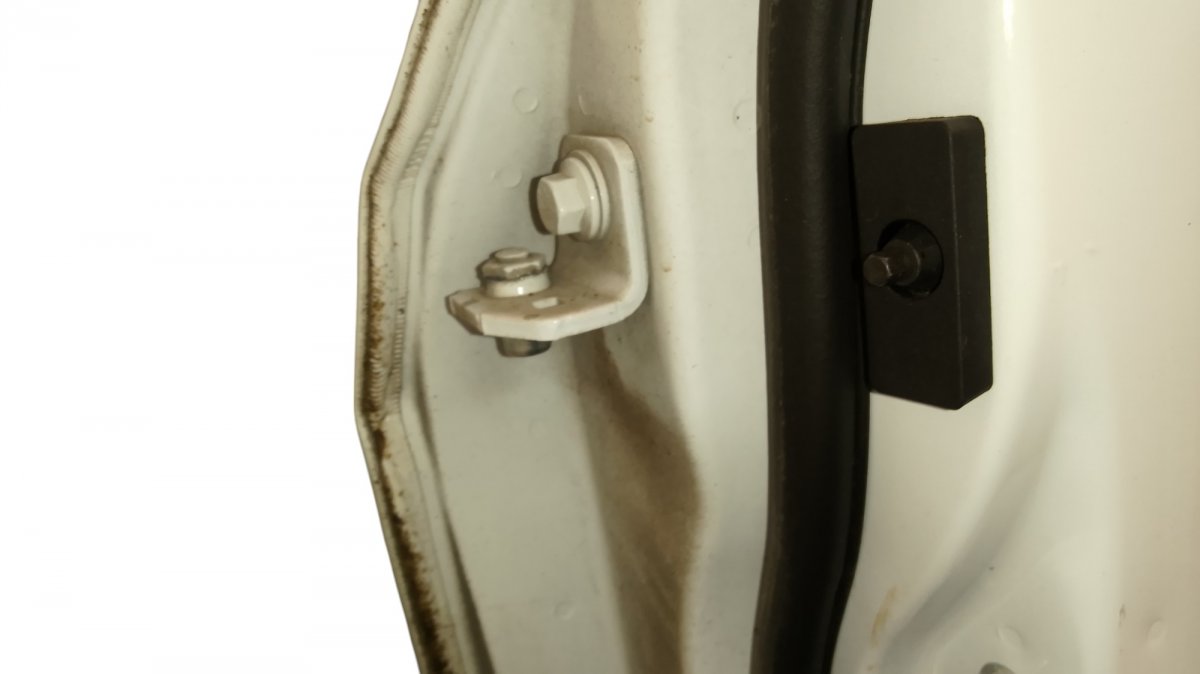 Door Front Right FORD FOCUS III (2010-2018)