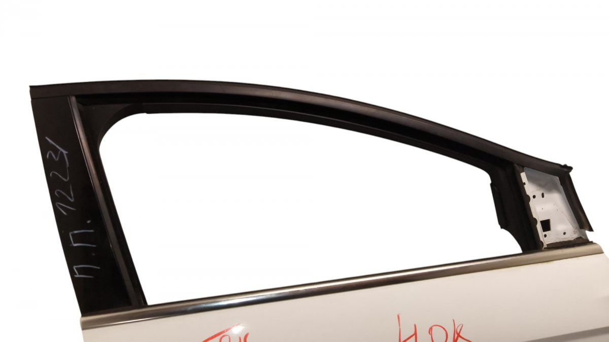 Door Front Right FORD FOCUS III (2010-2018)
