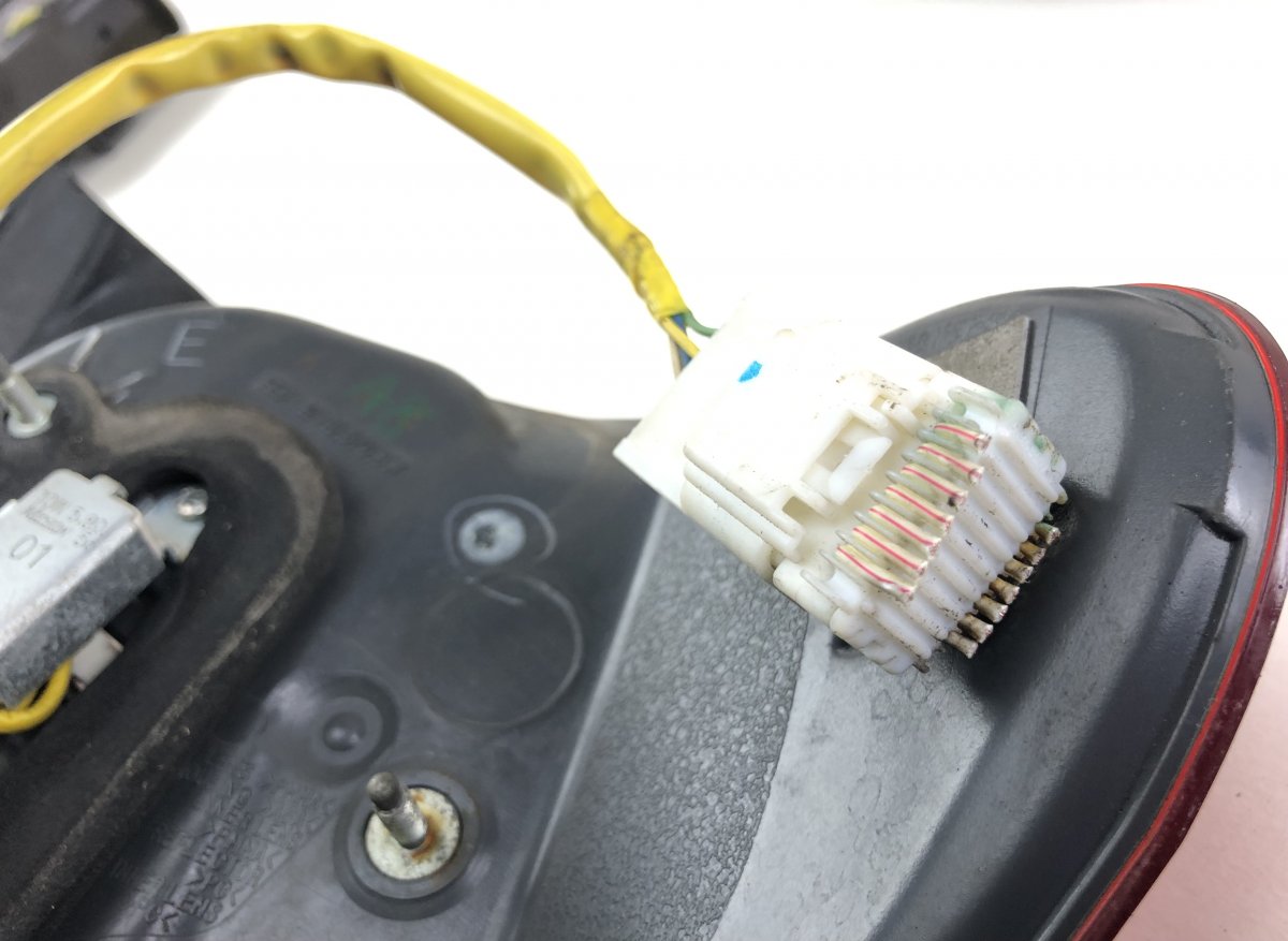 8156130A30 Tail lights set/kit LEXUS GS III (2005-2011)