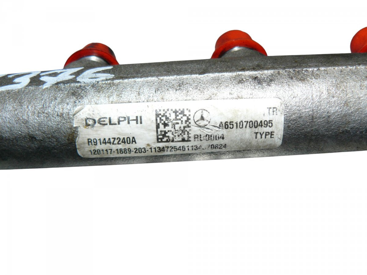 Fuel Distributor / fuel rail MERCEDES-BENZ E-CLASS (W212) (2009-2016)