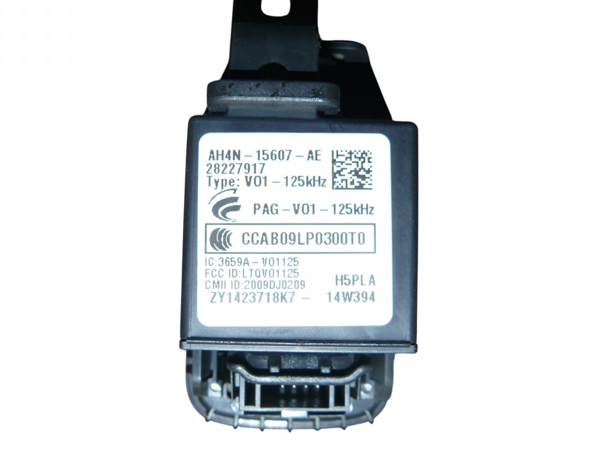 AH4N15607AE Ignition switch lock (ignition barrel) VOLVO XC70 II (2007-2016)