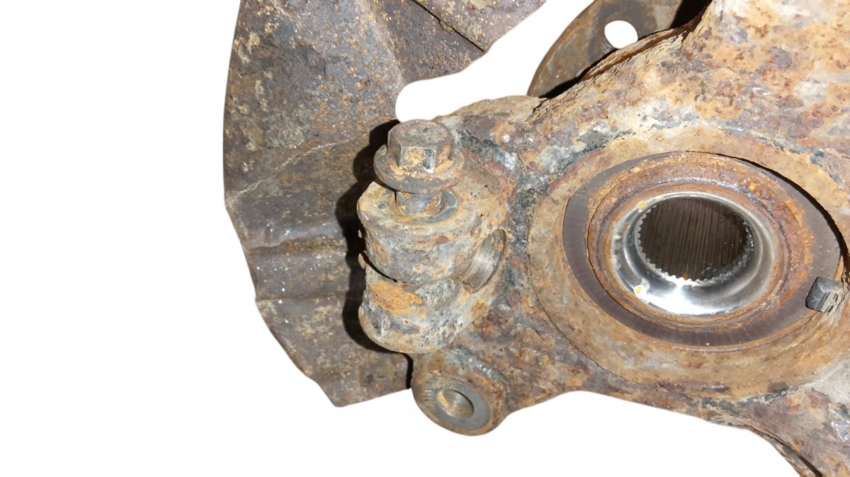 31451326 Wheel bearing housing front left VOLVO XC70 II (2007-2016)