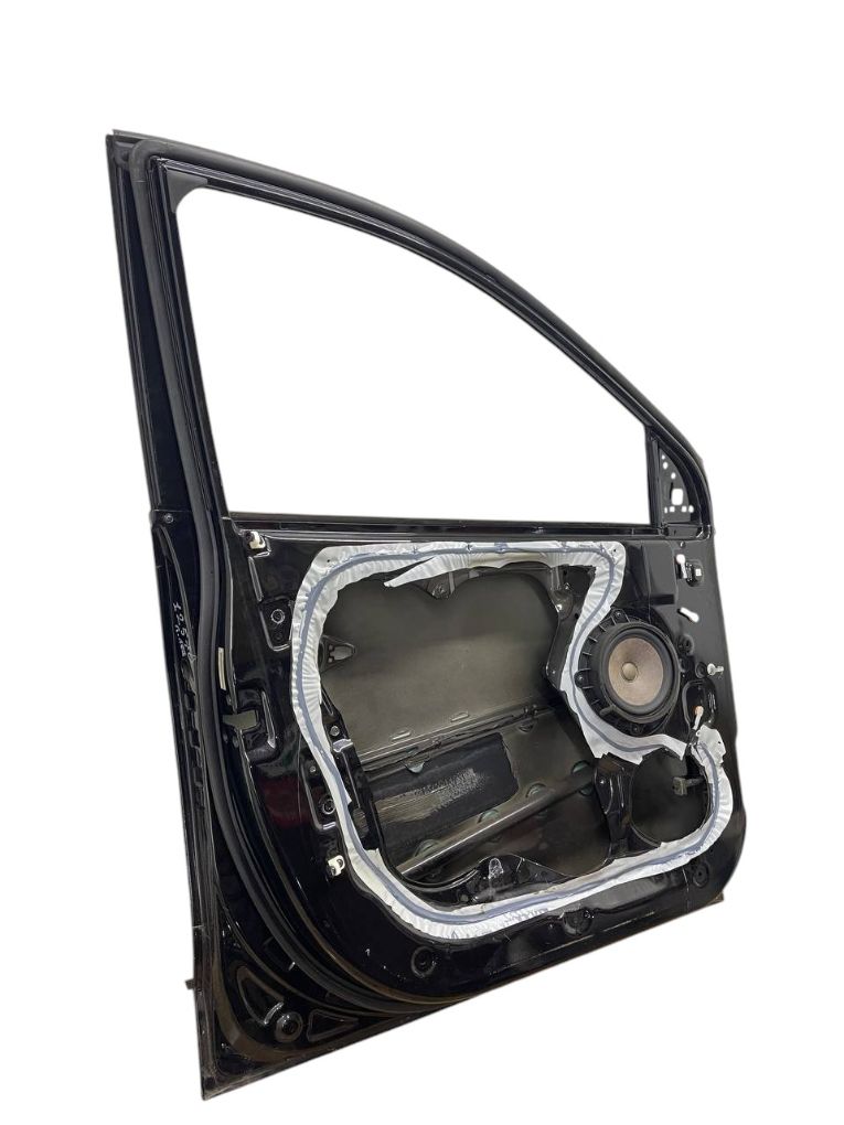 Door Front Left HYUNDAI TUCSON II / ix35 I (LM) (2009-2017)