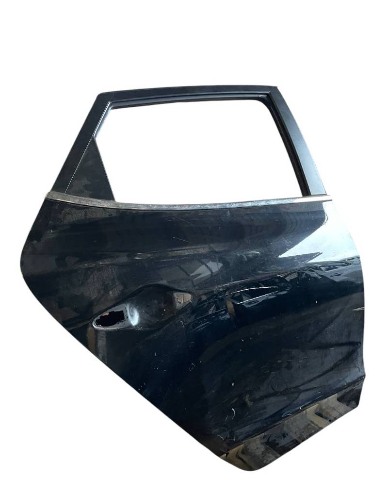 Door Rear Right HYUNDAI TUCSON II / ix35 I (LM) (2009-2017)