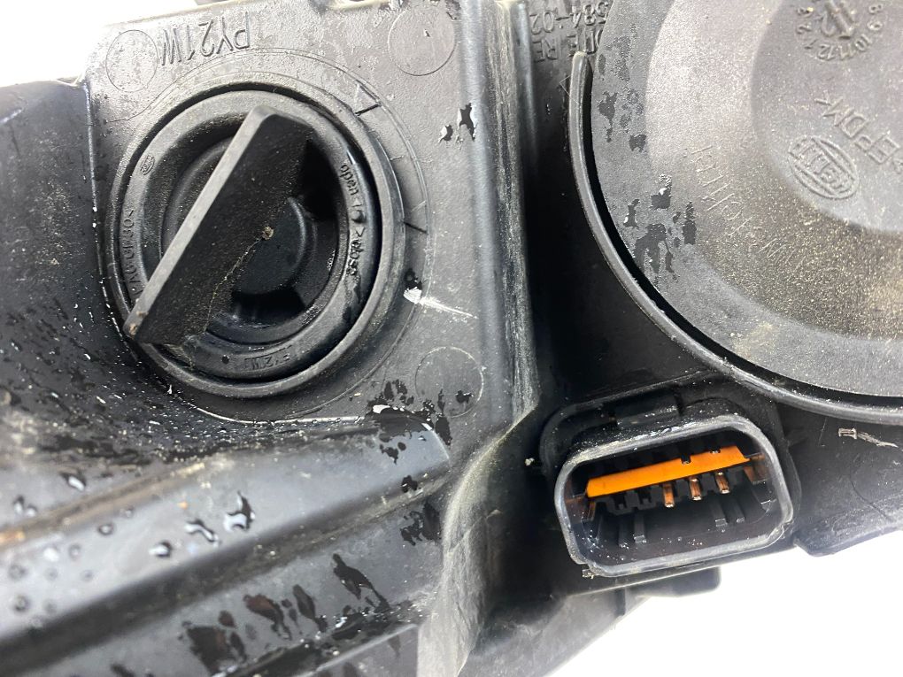 260108268R Headlight right RENAULT ZOE (BFM) (2012-2024)