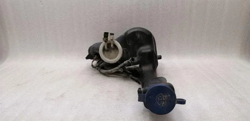 Mercedes E Class W212 Washer Fluid Reservoir A2048600960 Washer Fluid Reservoir -