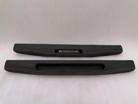 komplet paneli progów drzwiowych 99155512202 z obiciem skórzanym dla PORSCHE 911 991 (2013)