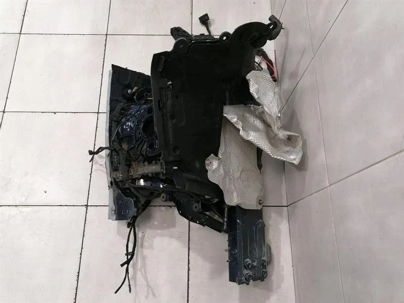 Mercedes E Class W238 Right Front Chassis Leg A2136208800 Right Front Wheel Arch-