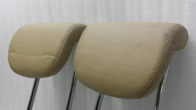 Mercedes R Class W251 3rd ROW Headrest Set A25197028508K55 Headrest Set-