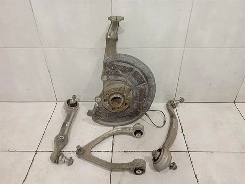 Mercedes CL W217 Right Front Hub A2223322001 Wheel Bearing Housing Front Right AMG-