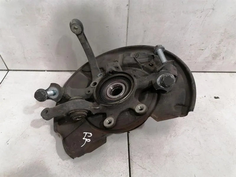 Mercedes S-Class W220 Right Rear Hub A2203503041 Wheel Bearing Housing Rear Right -