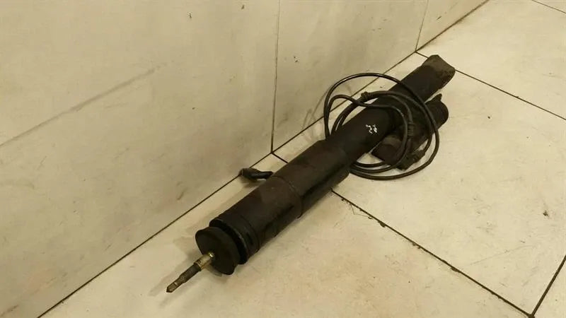 Mercedes CLS W219 shock absorber rear right A2113262700 shock absorber rear EDC-