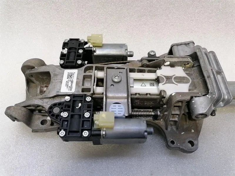 Mercedes E Class W238 Steering Column A2134608300 Steering Column -