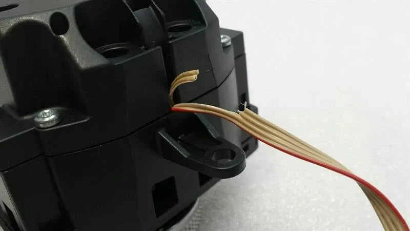 Mercedes GLK X204 Command Controller Switch A2048700679 Switch Damaged-