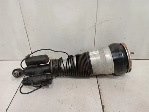 Mercedes CL63 AMG W217 shock absorber rear right A2173204400 shock absorber rear-