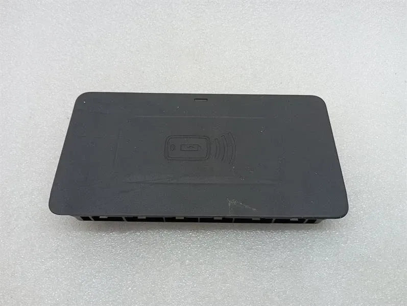 BMW 4 G83 M4 electronic module 5A82C19 phone charger control unit -