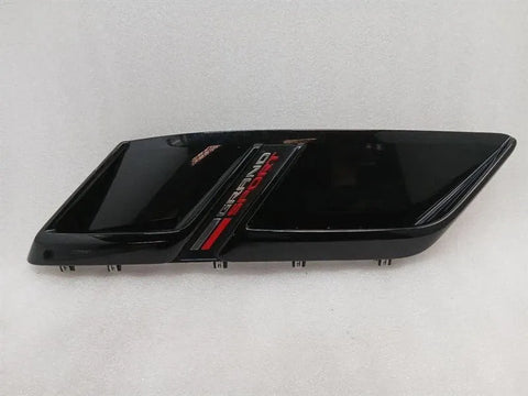 Corvette C7 Grand Sport Left Side Fender Vent Grille 84208178 Vent Grille-