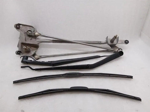 Chevrolet Corvette C7 Grand Sport Front Wiper Linkage 22756324 Wiper Motor-