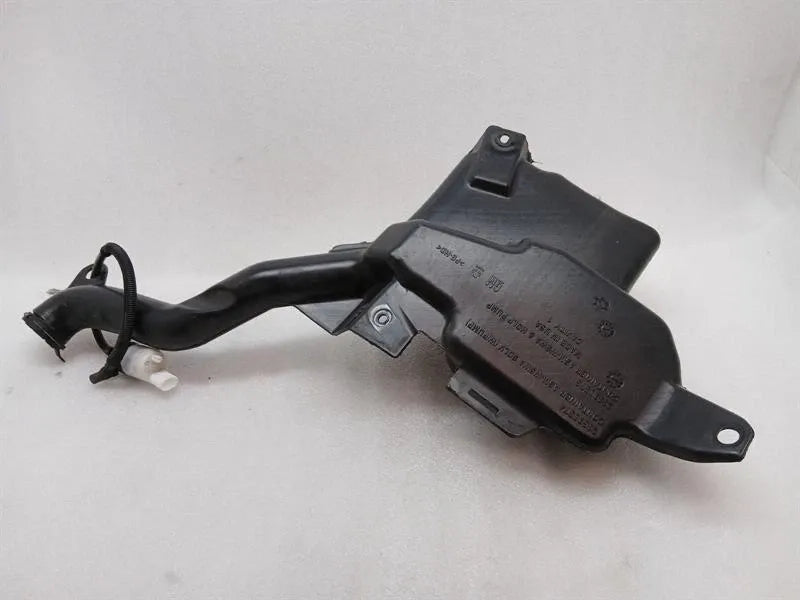 Corvette C7 Grand Sport Washer Fluid Reservoir 23390374 Washer Fluid Reservoir -