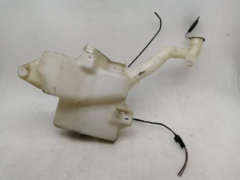 Chevrolet Corvette C6 Washer Fluid Reservoir 19256712 Washer Fluid Reservoir -