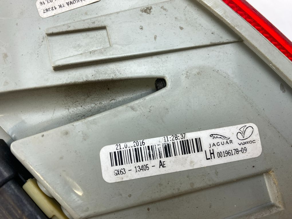 T2H22639 Tail light left JAGUAR XF (X260) (2015-2024)