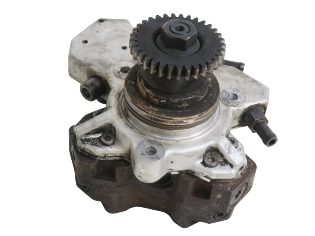 A6420700501 A6420700201 A6420700401 Fuel injection pump, diesel MERCEDES-BENZ E-CLASS (W211) (2002-2009)