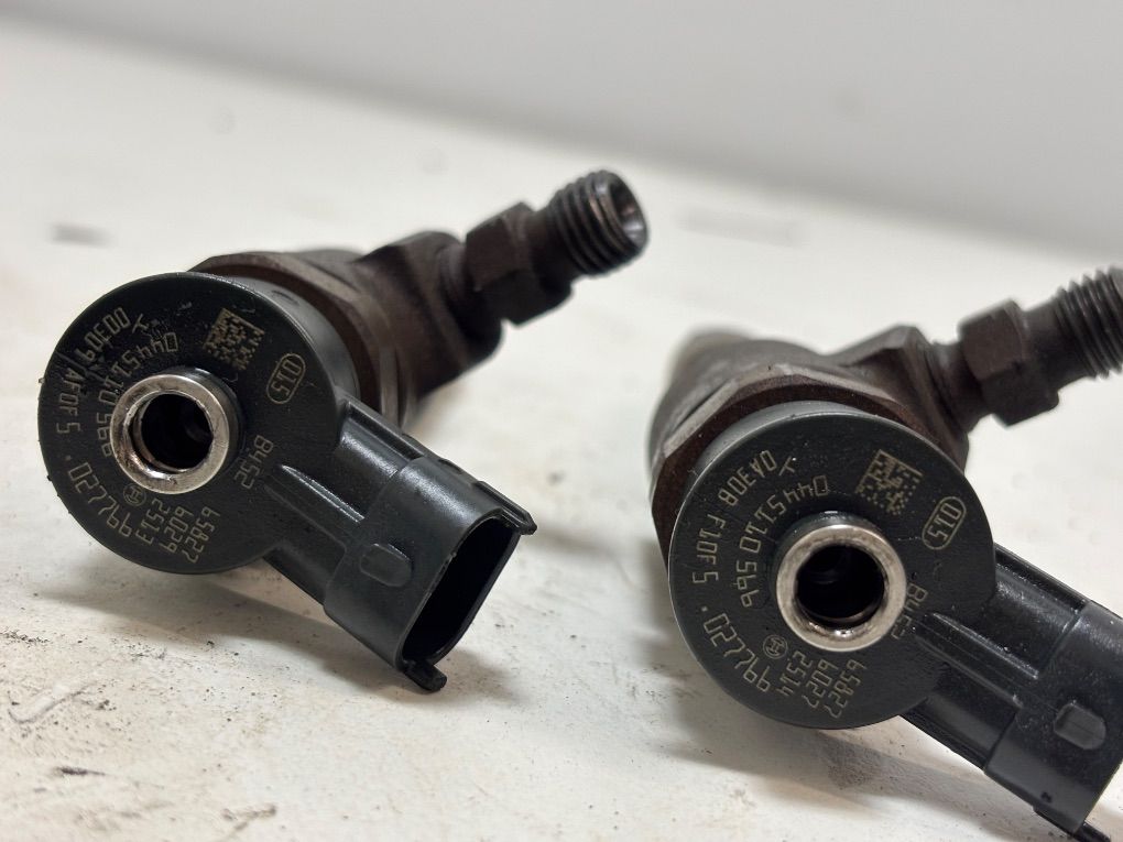 0445110566 0986446008 Fuel injector set CITROËN C4 II (B7) (2009-2018)