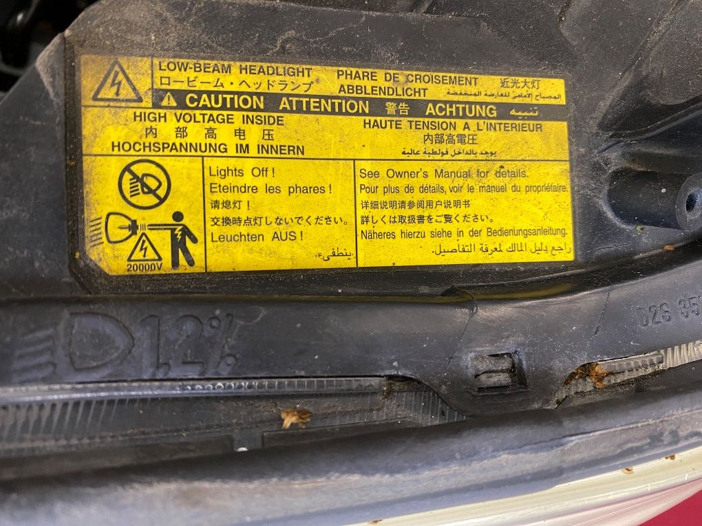 8118548240 Headlight left LEXUS RX II (XU30) (2003-2008)