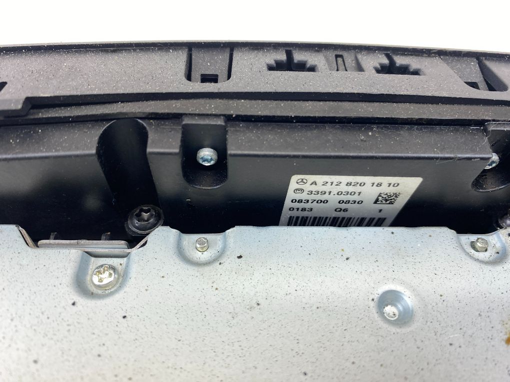 A2129004829 Radio MERCEDES-BENZ E-CLASS (W212) (2009-2016)