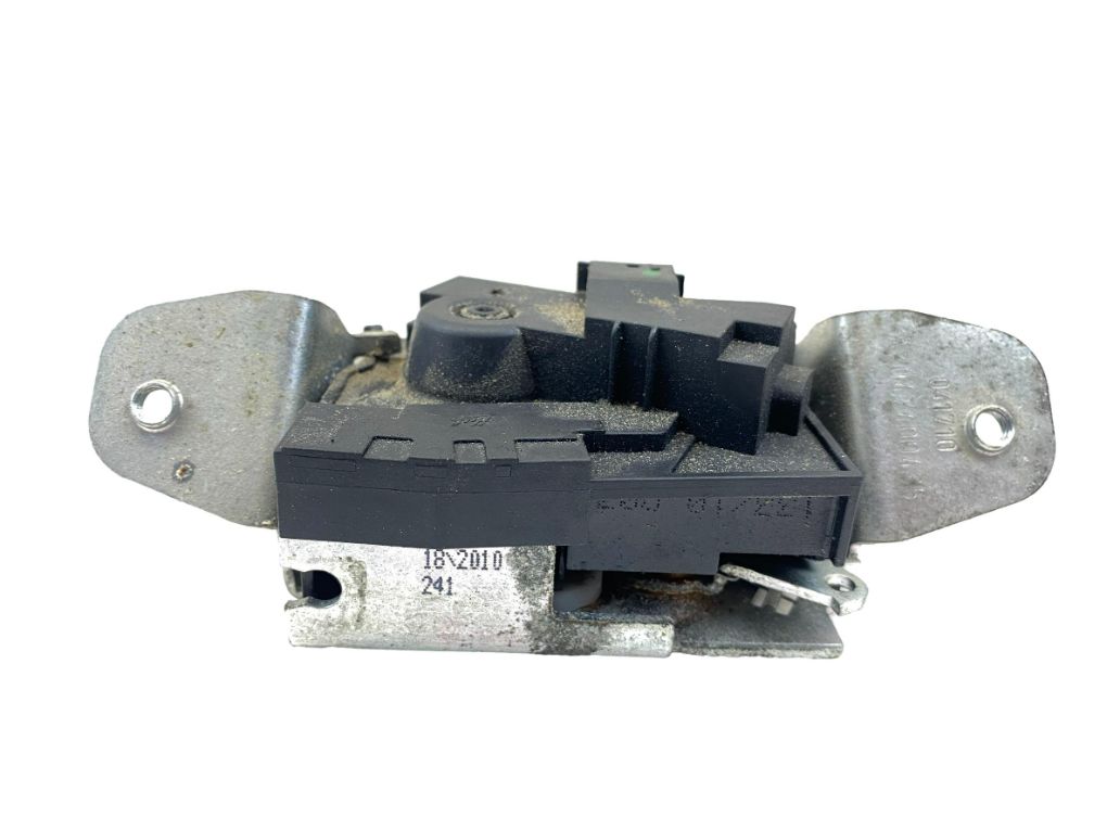 A2047401300 Bootlid / tailgate lock MERCEDES-BENZ E-CLASS (W212) (2009-2016)