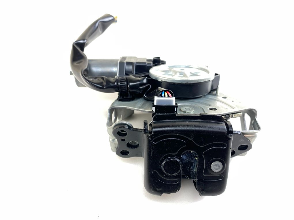 6935048170 Bootlid / tailgate lock LEXUS RX IV (AL20) (2015-2022)