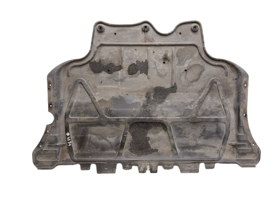 5Q0825236 Engine splash shield VW TOURAN (5T1) (2015-)