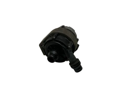 8600286 0392024055 Water Pump BMW i3 (I01) (2013-2022)