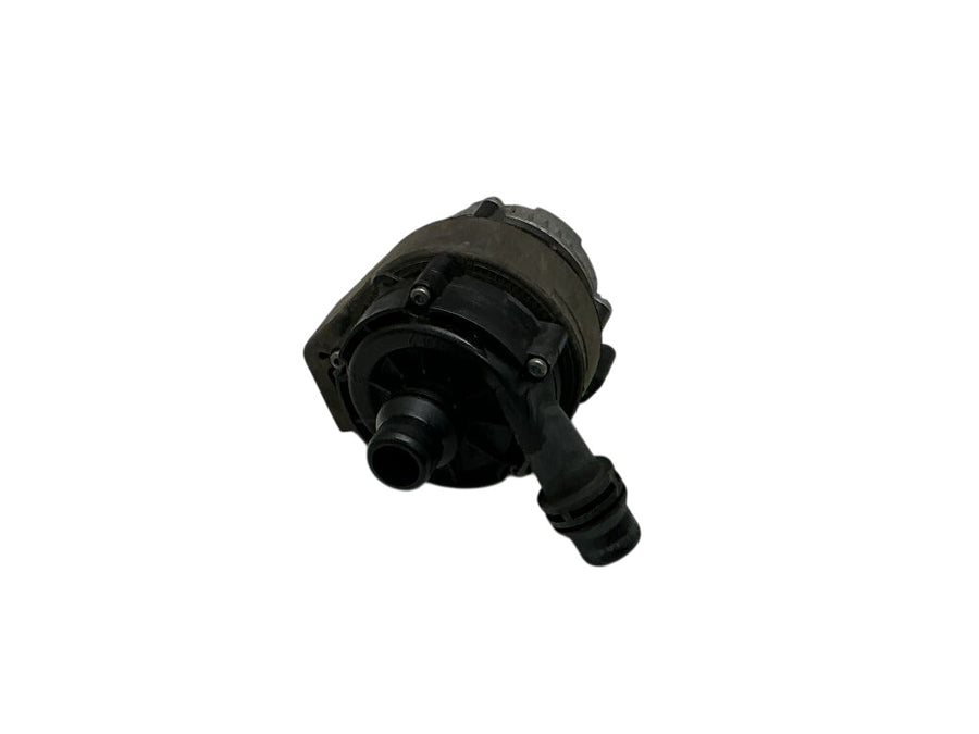 8600286 0392024055 Water Pump BMW i3 (I01) (2013-2022)
