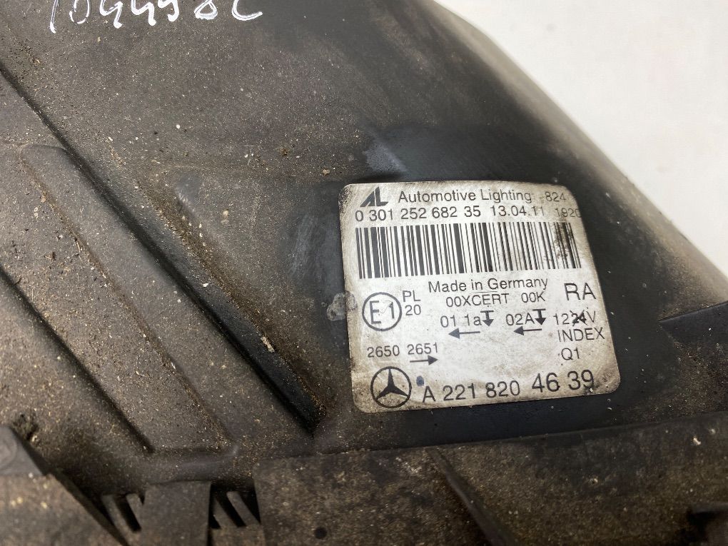 0301252682 Headlight right MERCEDES-BENZ S-CLASS (W221) (2005-2013)