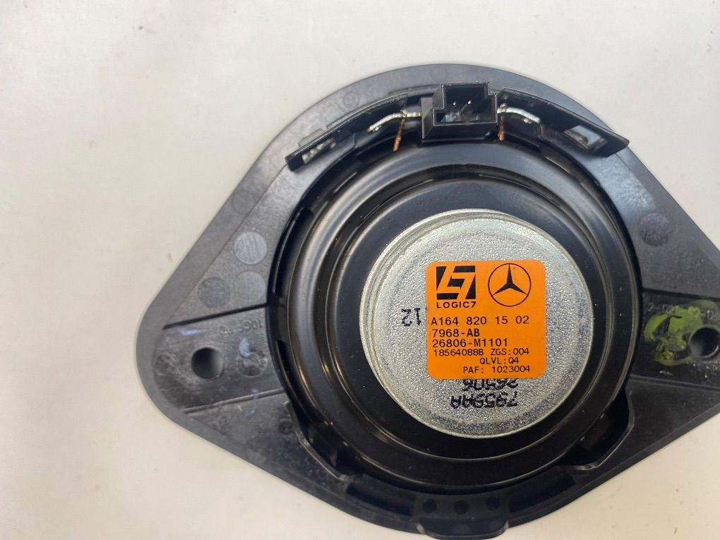 A1648202202 Set of loudspeakers MERCEDES-BENZ ML-CLASS (W164) (2005-2011)