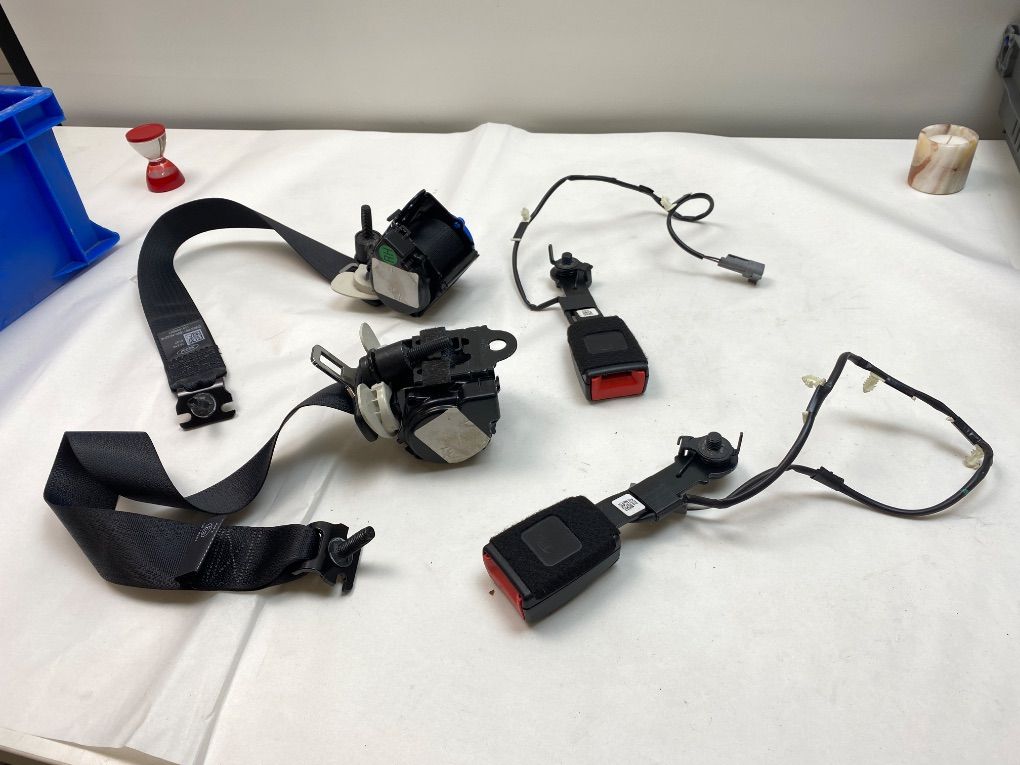 2420717 2420720 Seat Belt Set FORD S-MAX II (2015-2023)