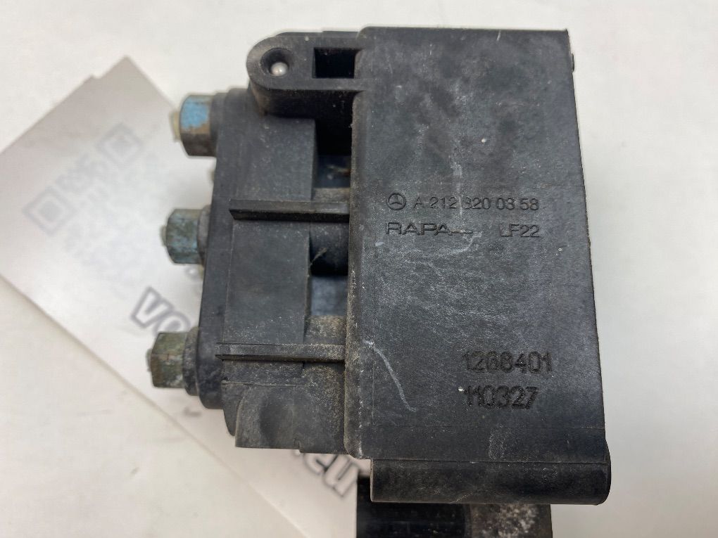 A2123200358 Air suspension valve block MERCEDES-BENZ S-CLASS (W221) (2005-2013)