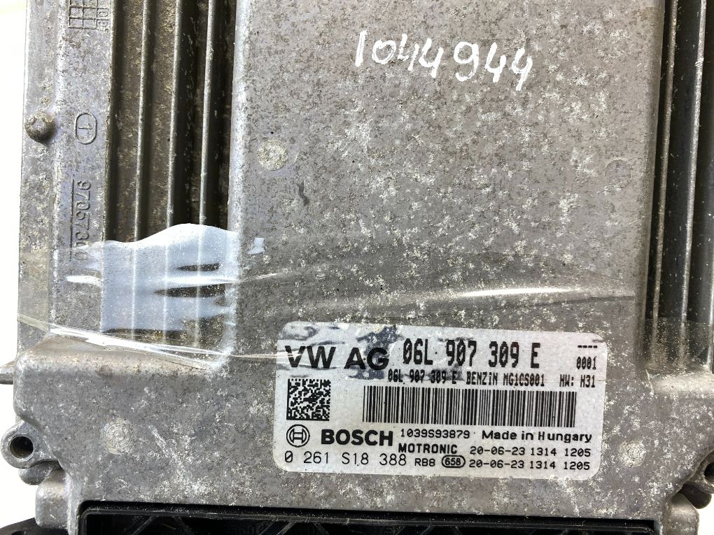 0261S18388 Engine Control Unit / module (ECU) AUDI A4 (8W, B9) (2015-)