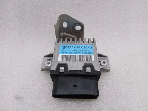 Porsche 911 997 electronic module 99761802501 control unit fuel pump