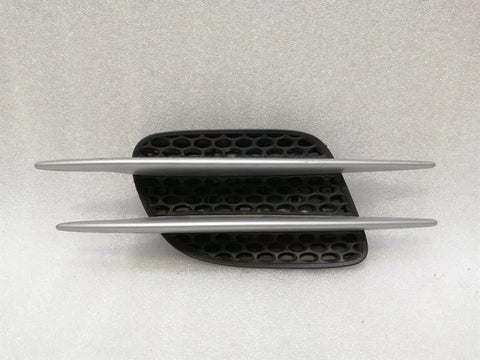 Mercedes SL R230 left wing grille A2306900136 grille fender left defect
