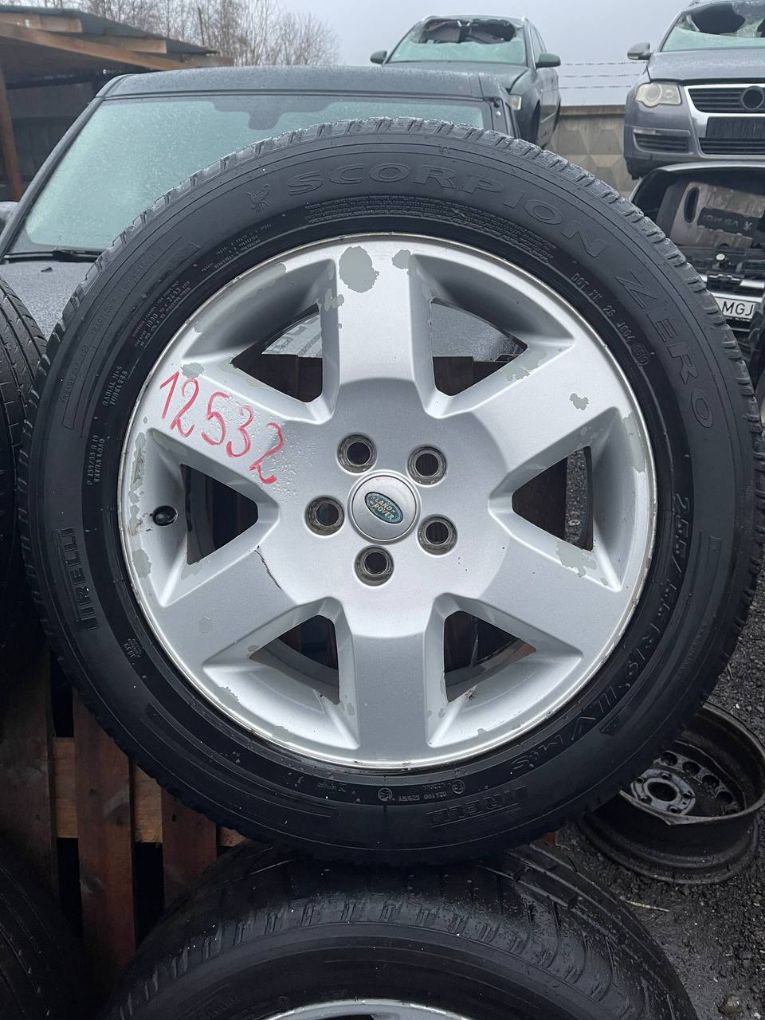 8JX19 ET53 D72.6 5X120 Rim set With Tyres 4 pcs LAND ROVER DISCOVERY III (TAA) (2004-2009)