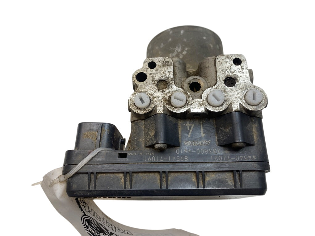 1338009610 ABS hydraulic unit / pump TOYOTA HILUX VII (AN10, AN20, AN30) (2005-2015)