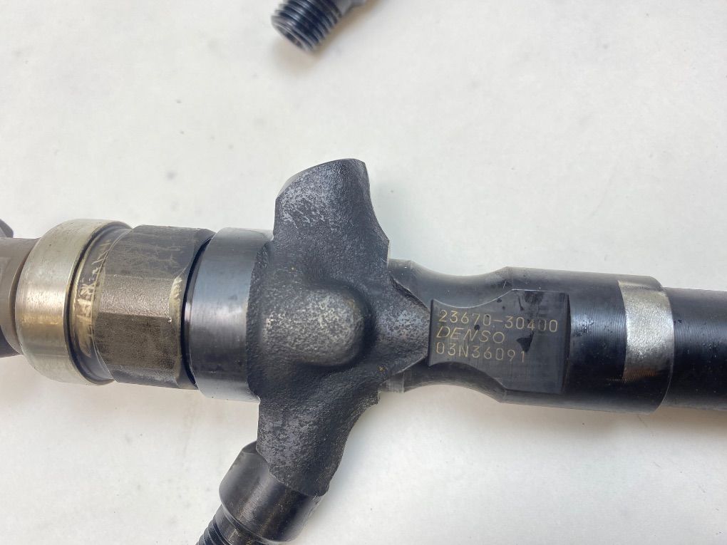 2950500460 295050-0460 Fuel injector set TOYOTA HILUX VII (AN10, AN20, AN30) (2005-2015)
