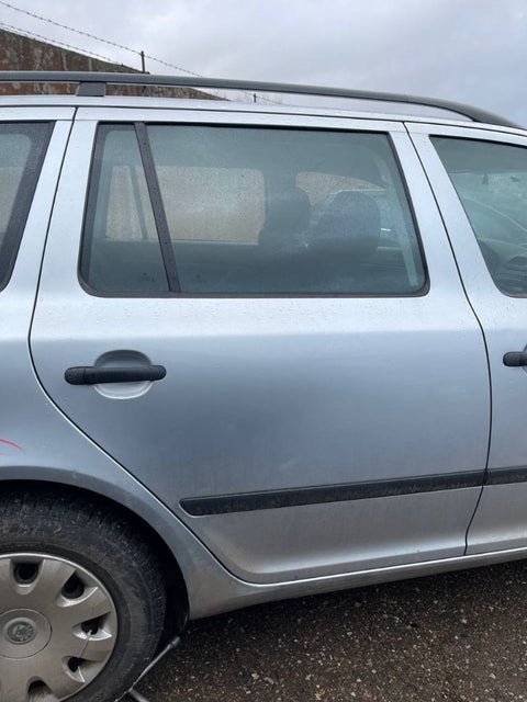 1Z9833056 Door Rear Right SKODA OCTAVIA II (1Z) (2004-2013)