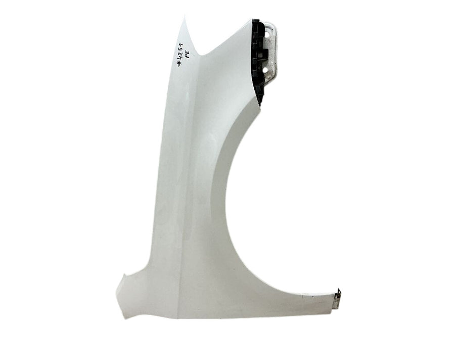 3AA821022B Fender Front Right VW PASSAT B7 / ALLTRACK (2010-2015)